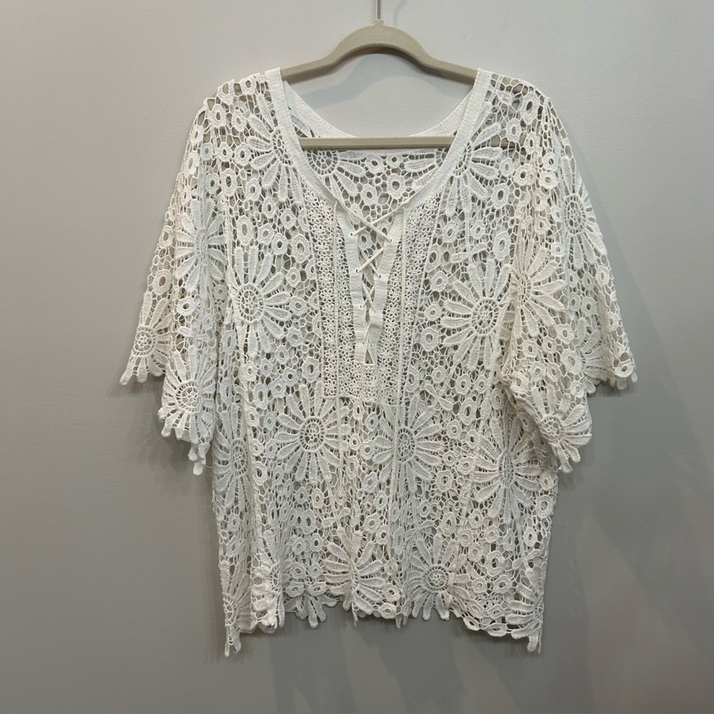 White Crochet Lace Floral Top With Laced Front With Tie 100% Cotton Daisy Size L